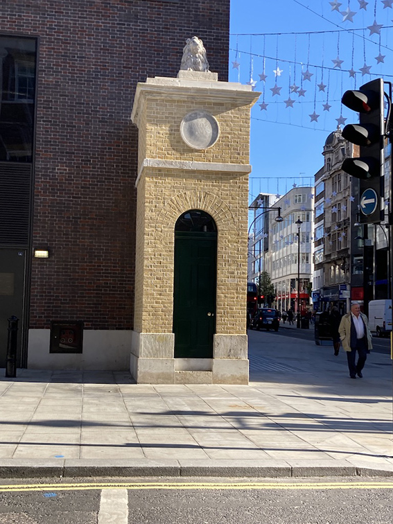 ロンドン版トマソン？